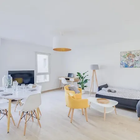 Beautiful & Parking - Vieux-port Apartment *